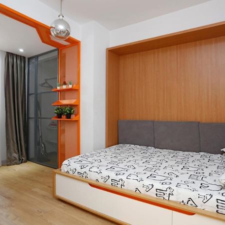 Platinum Apartment With 2 Bedrooms ブカレスト エクステリア 写真